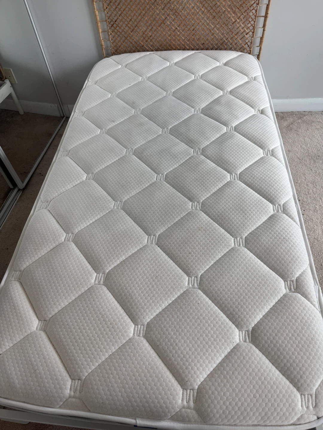 Ikea bed frame - photo 4