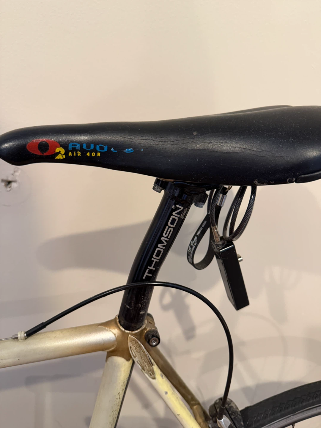 Road Bike with Shimano Components - photo 4