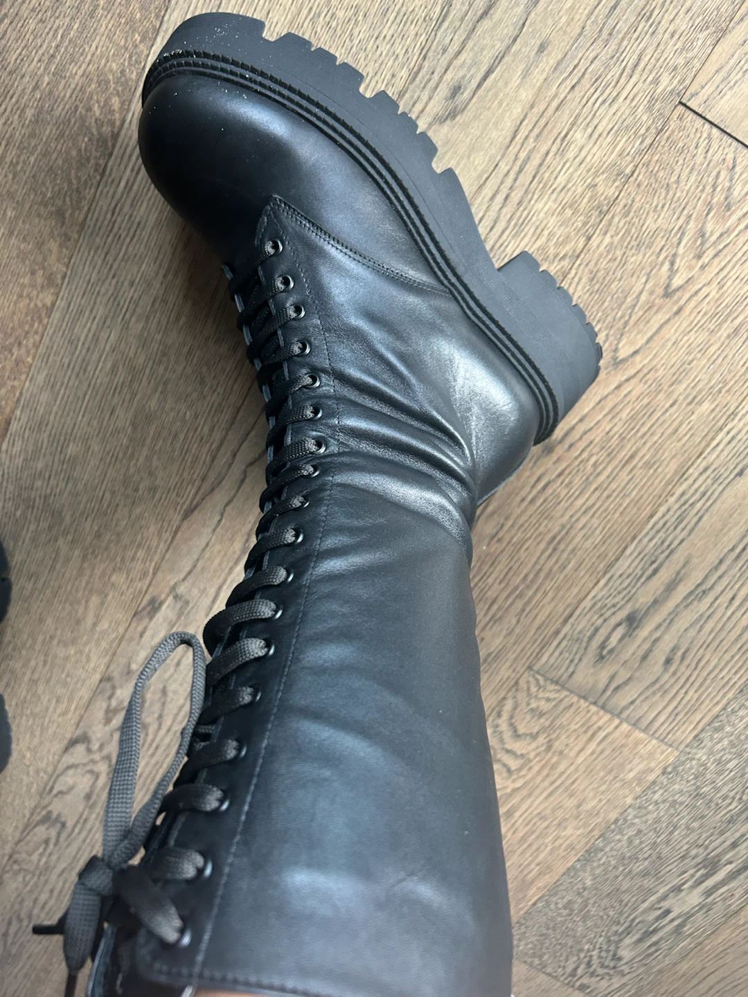 Black Leather Tall Lace-Up Boots - photo 4