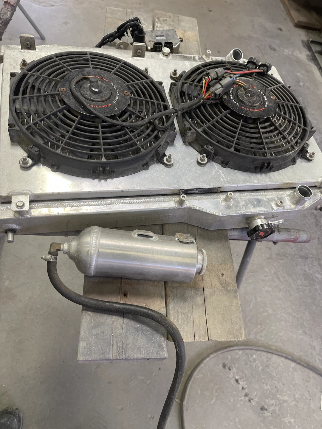 Mishimoto Aluminum Radiator with Dual Fans - photo 3