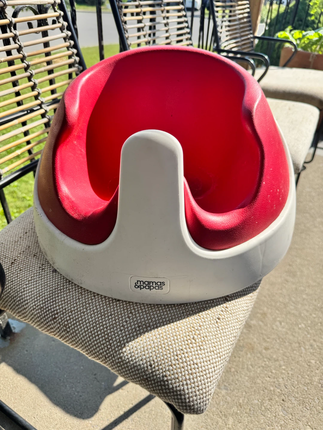 Mamas & Papas Baby Snug Red & White Seat
