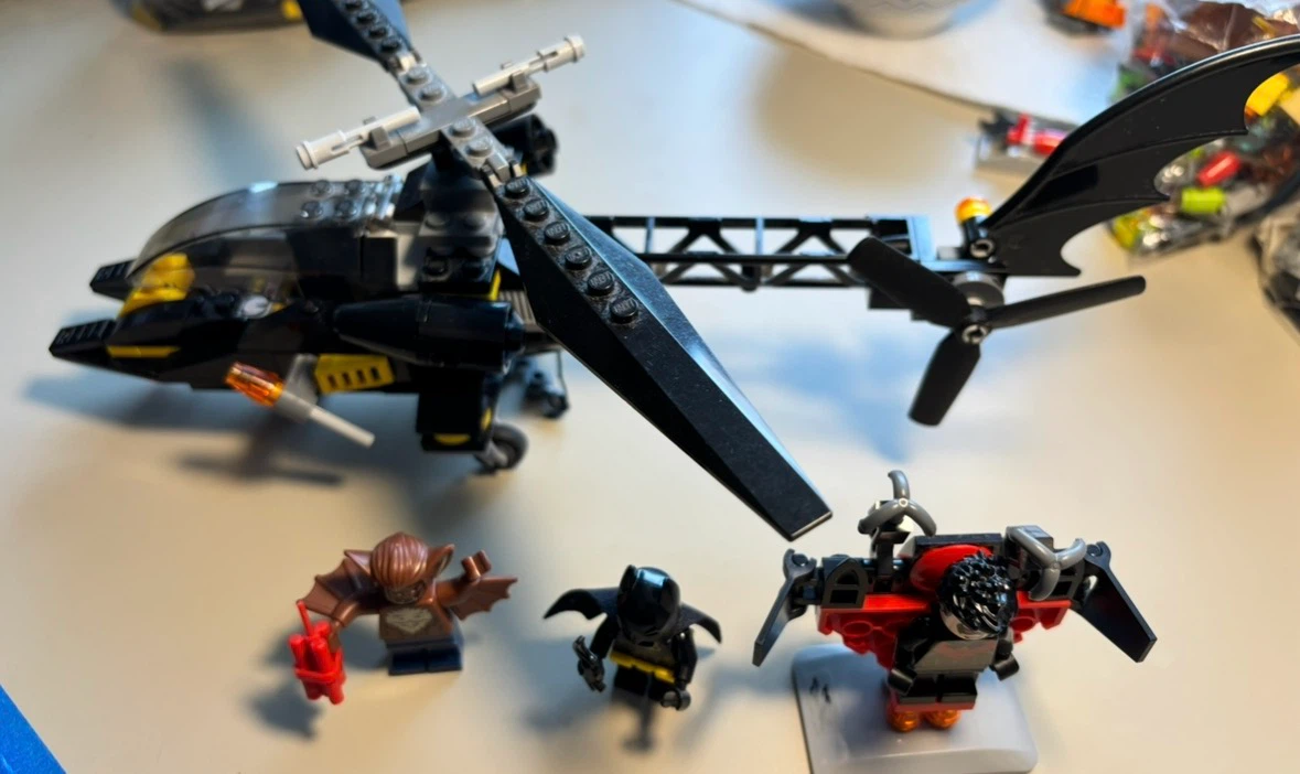 LEGO - Bat Man Man-Bat Attack #76011 - 100% complete