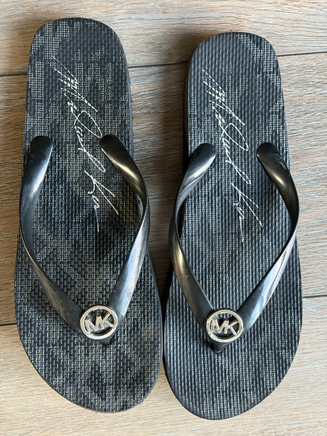 Michael Kors Flip Flops - photo 2