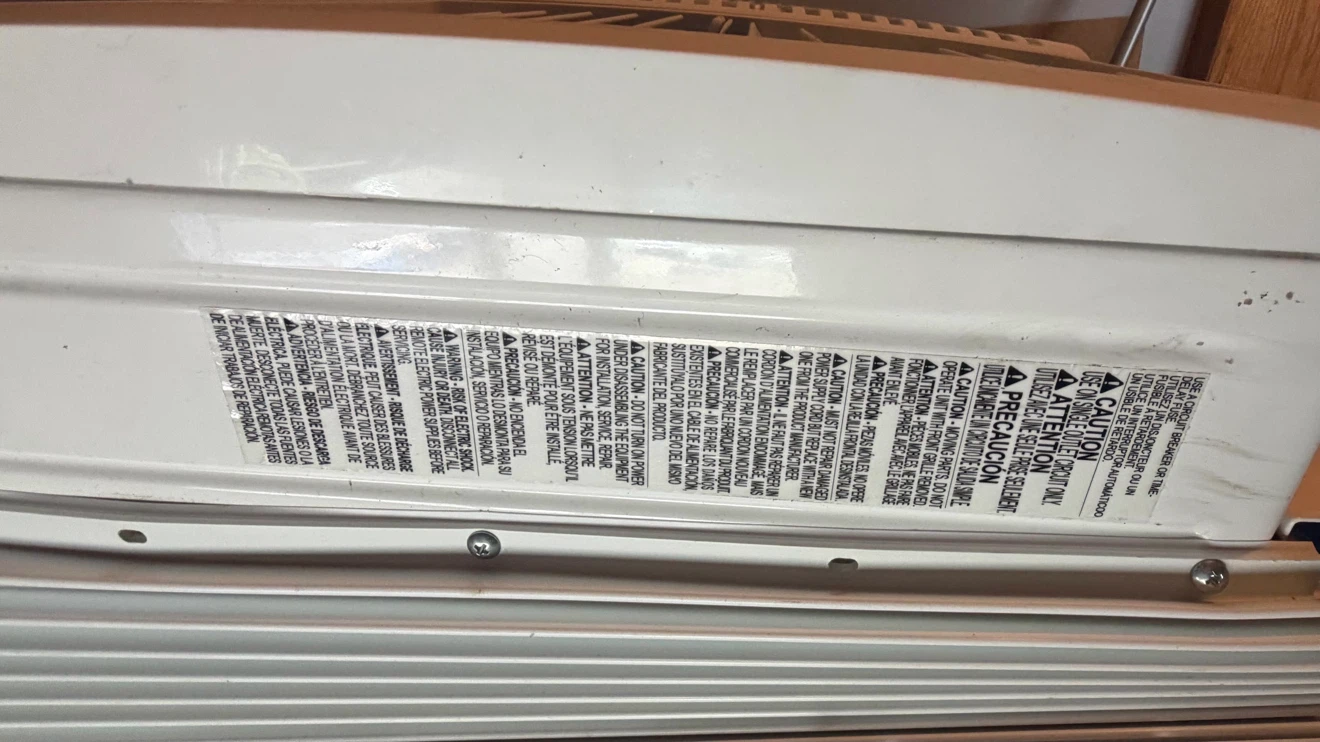 LG Window Air Conditioner - photo 5
