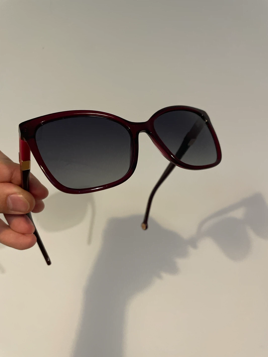 Carolina Herrera women’s sunglasses - photo 4