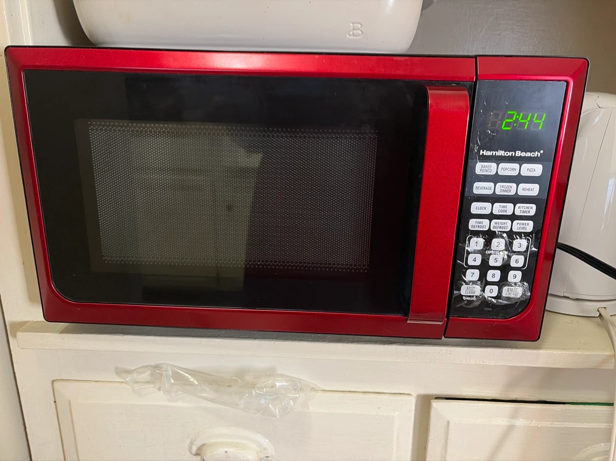Hamilton Beach Red Microwave