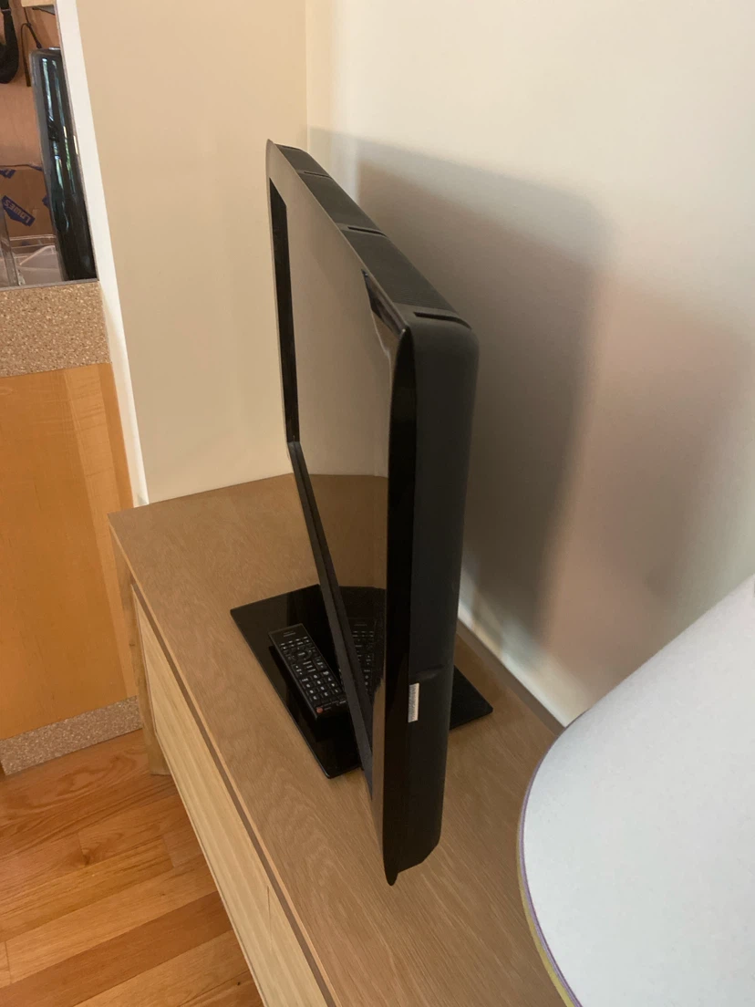 Toshiba TV - photo 4