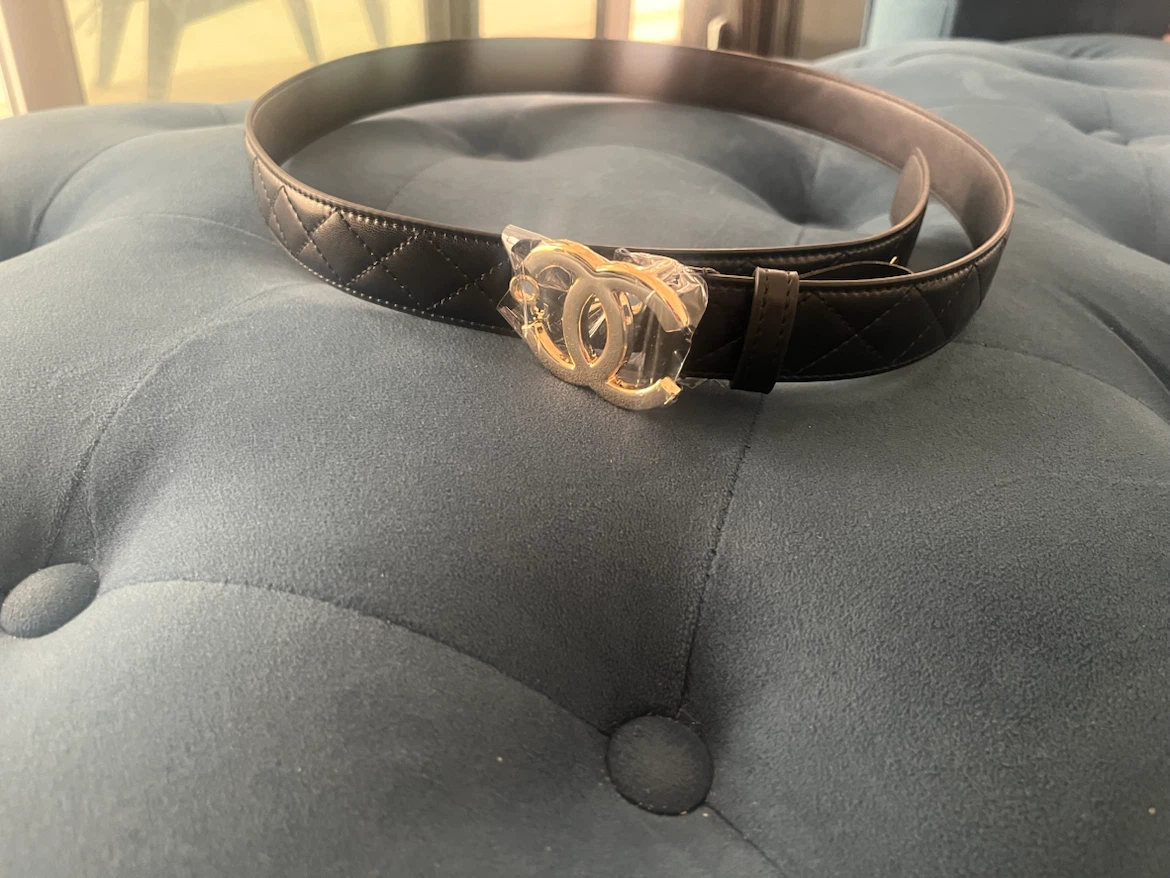 CHANEL Belt with CC Logo Buckle - photo 5