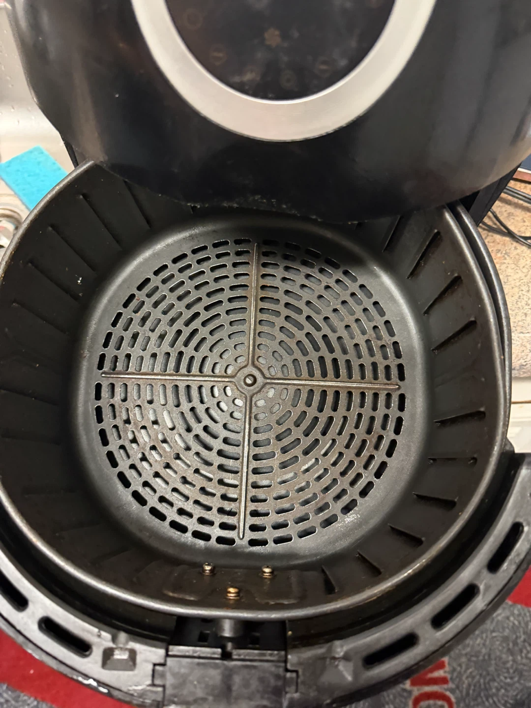 Insignia Air Fryer - photo 3