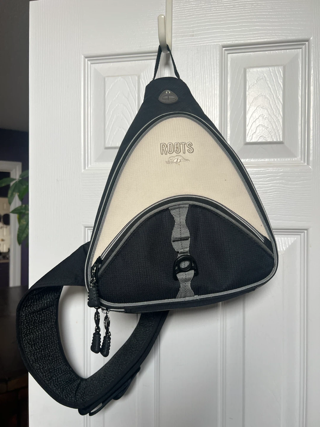 Roots Sling Bag Backpack