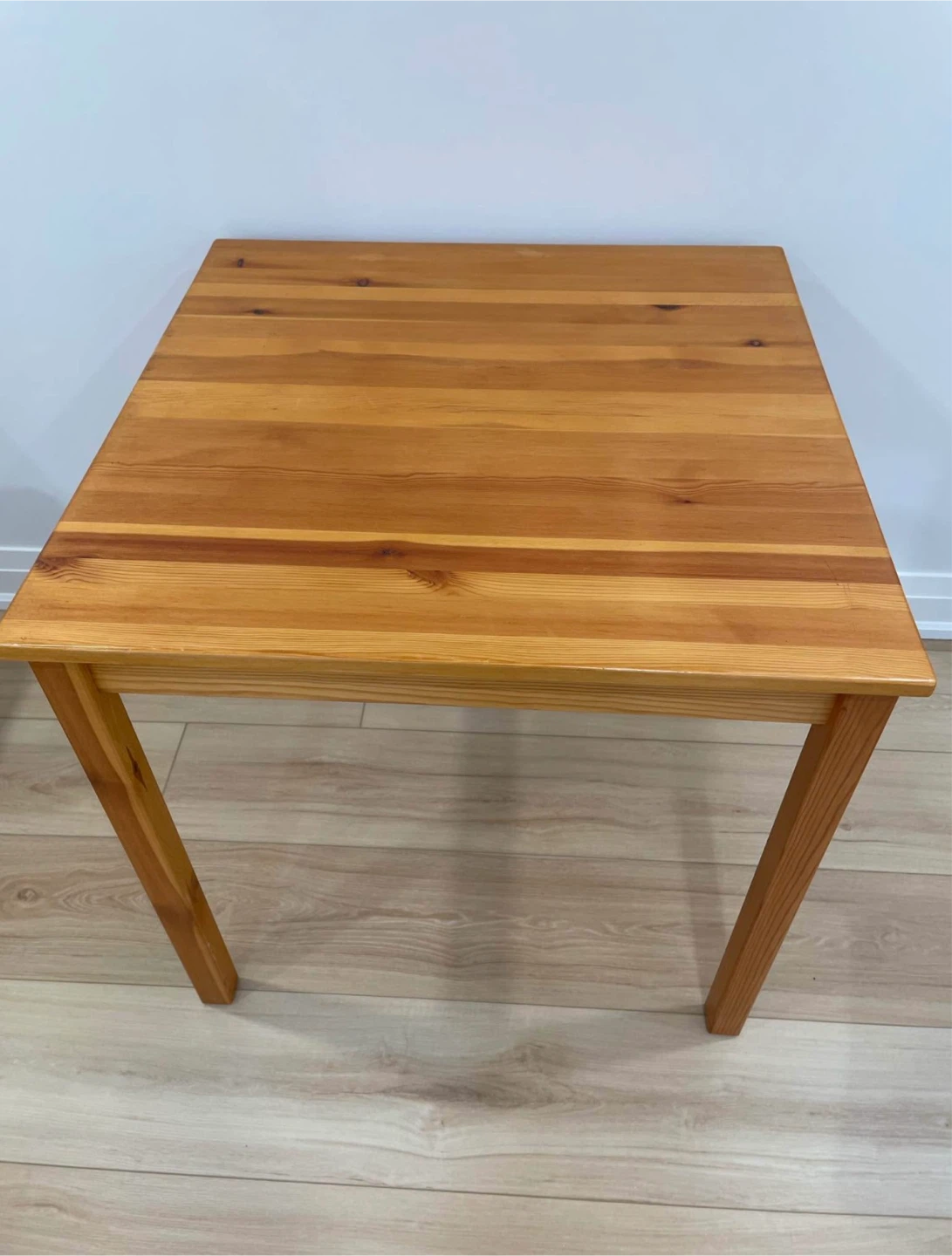 Small Ikea kitchen table