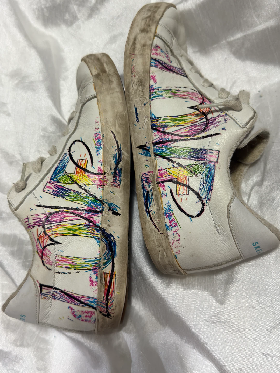 Skechers Women's White Sneakers with Colorful "LOVE" Design - photo 3