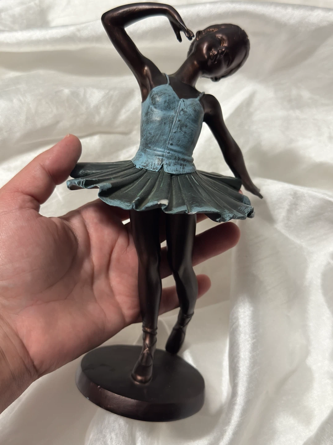 Ballerina Figurine Statue - photo 2