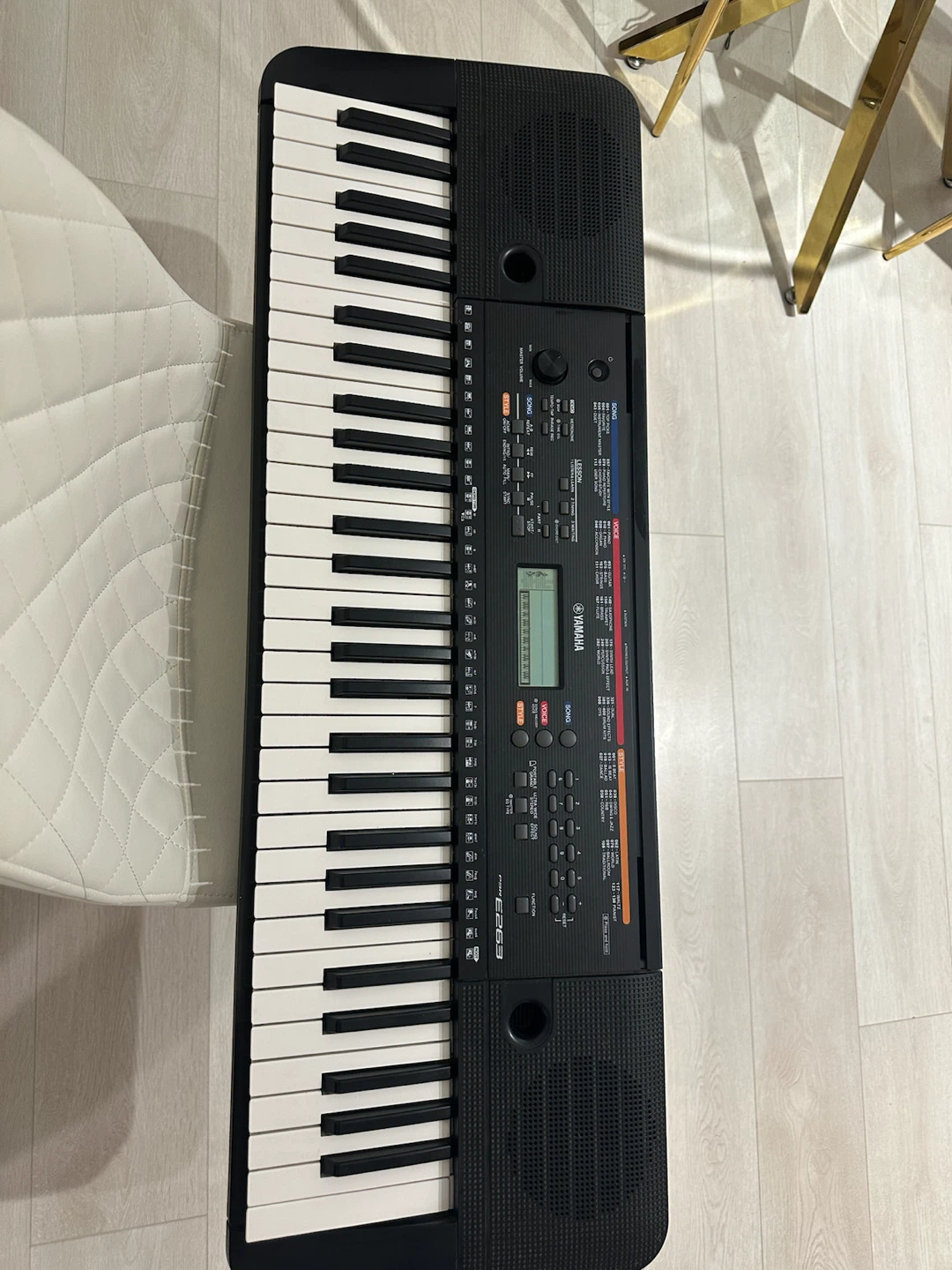 Yamaha PSR-E263 Keyboard