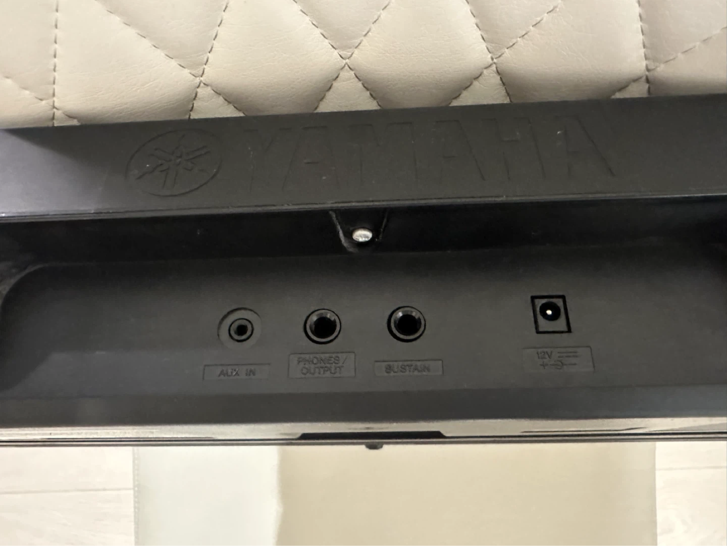 Yamaha PSR-E263 Keyboard - photo 3
