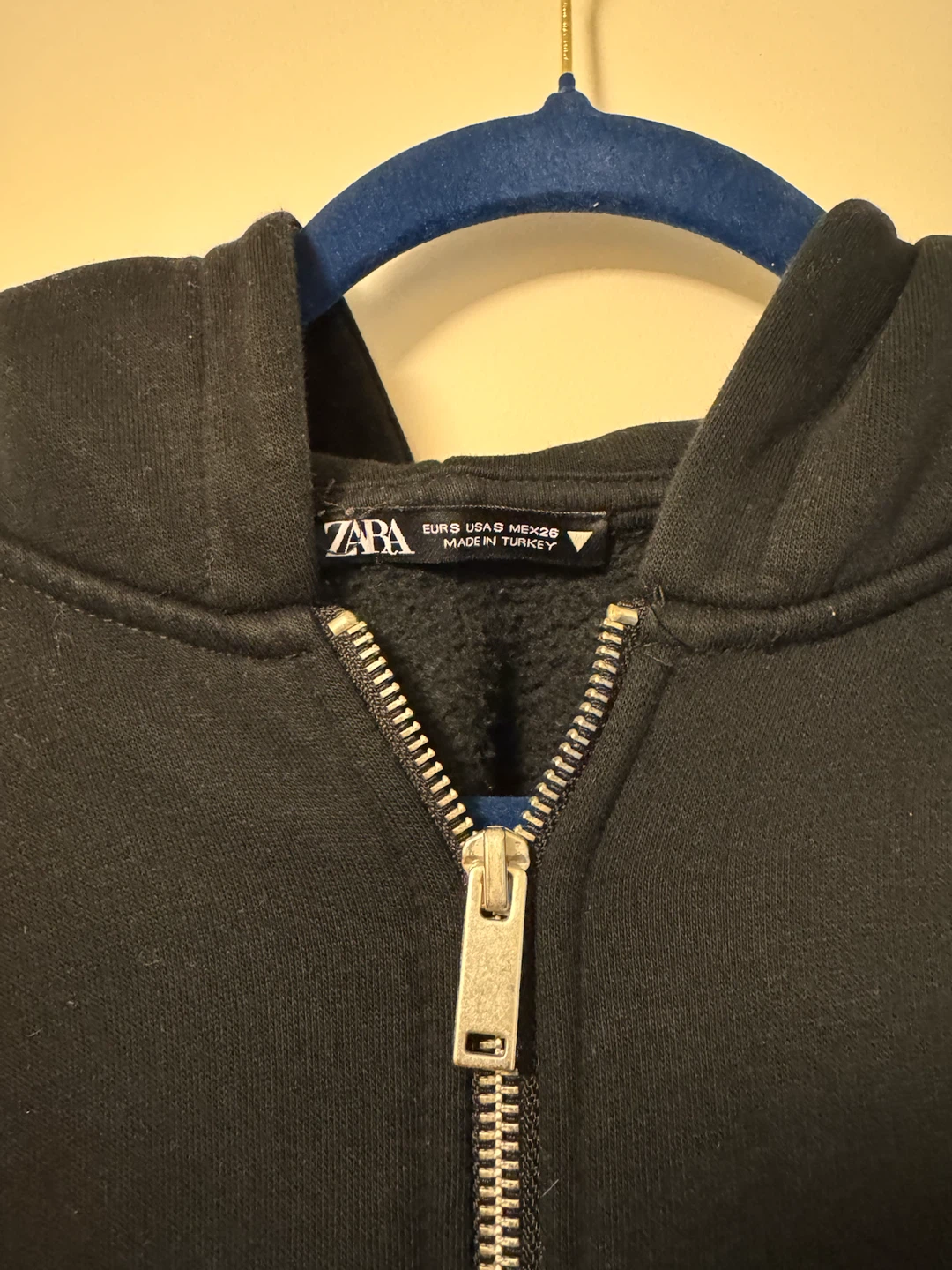 Zara Black Zip-Up Hoodie - photo 2