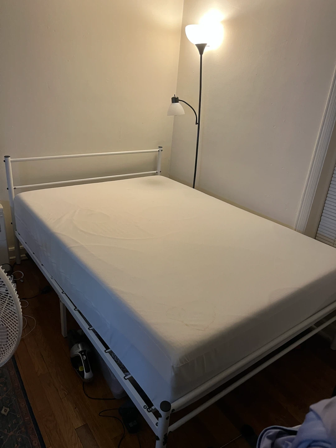 Full size mattress with bedframe excellent condition