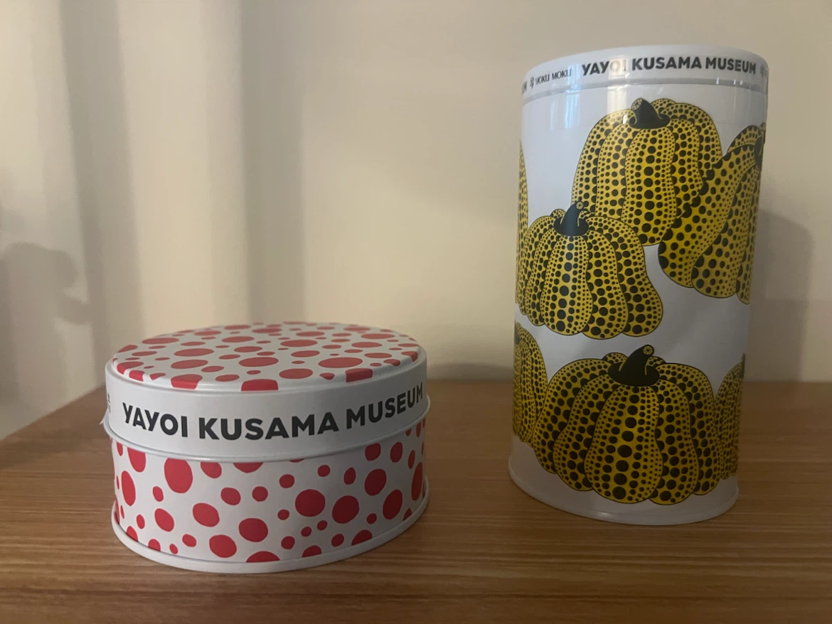 Yayoi Kusama Museum Tin Cans Set with cookies