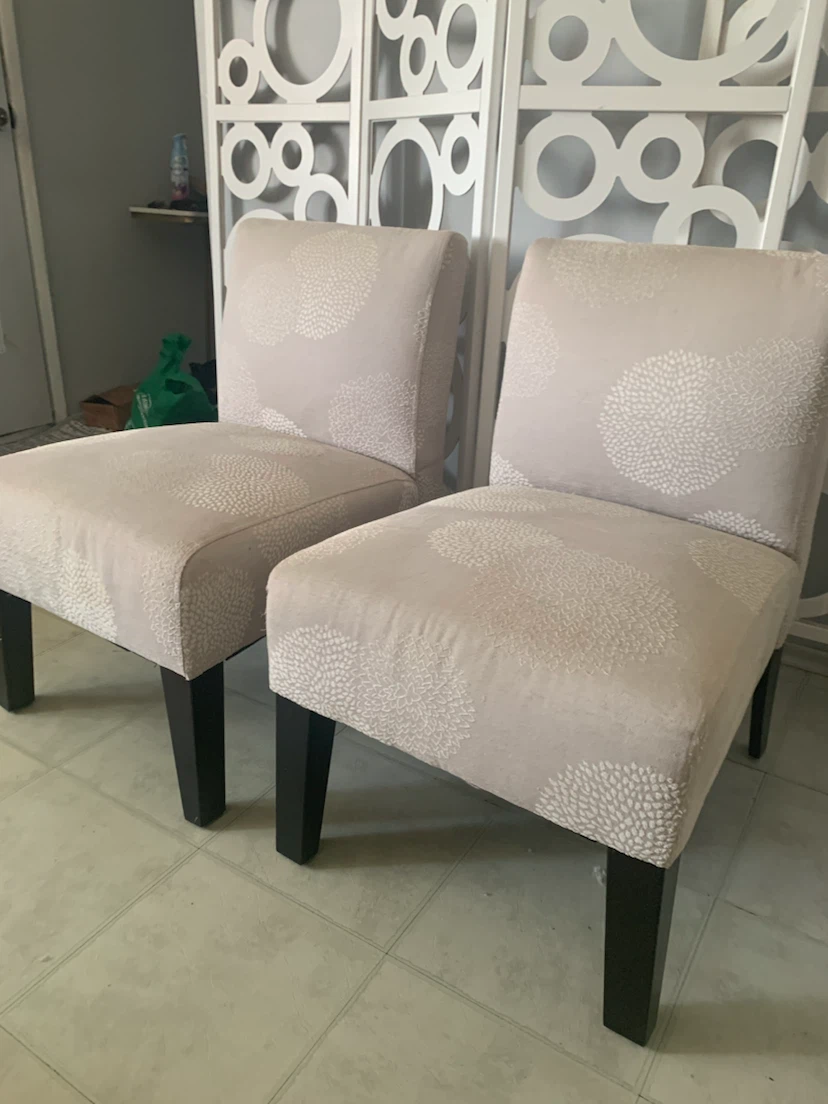 Pair of accent chairs - photo 3