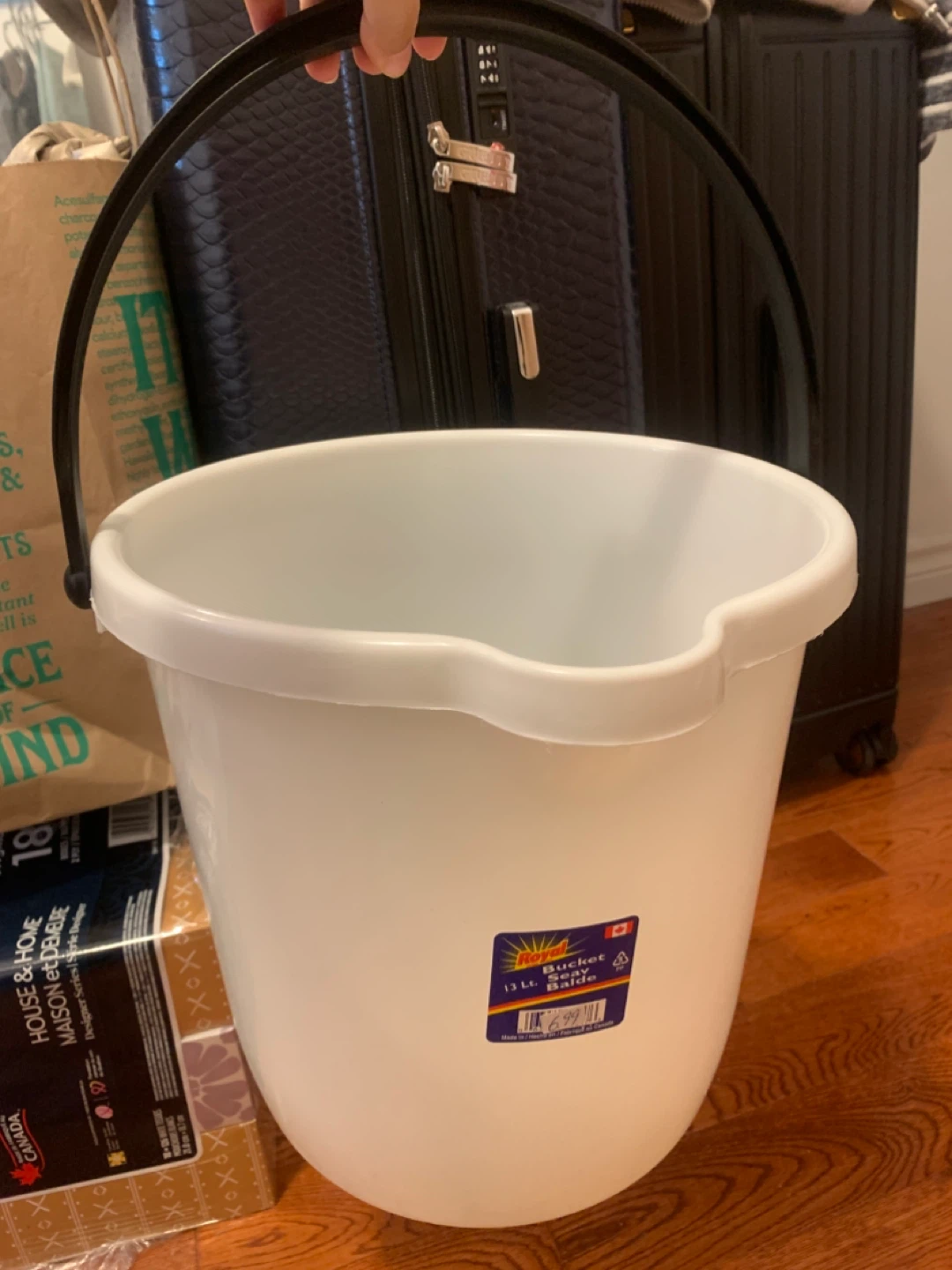 Brand New 13L White Plastic Bucket / Pail