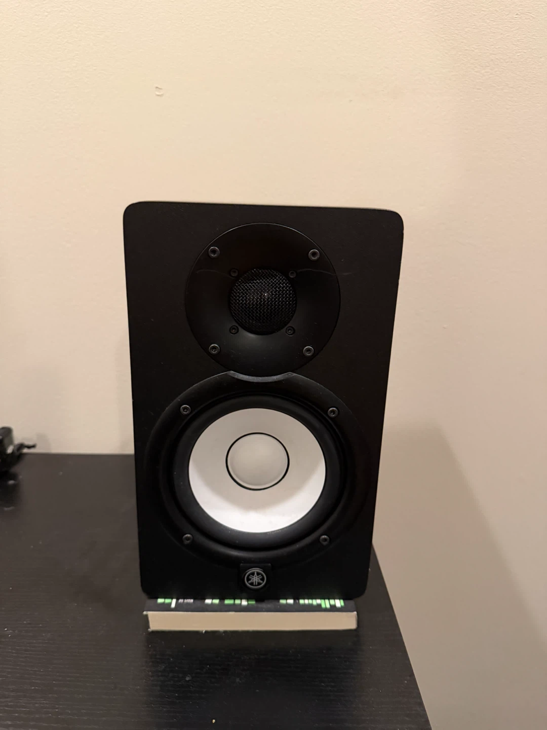 Yamaha HS5 Powered Speaker System (160$ pair)