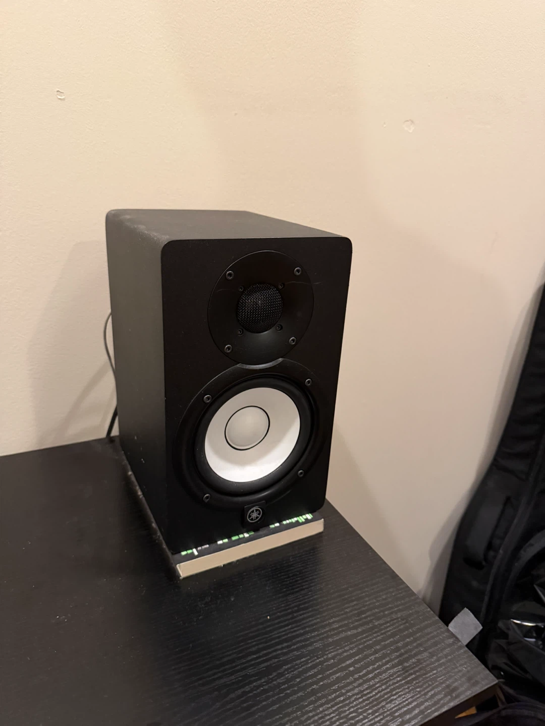 Yamaha HS5 Powered Speaker System (160$ pair) - photo 2