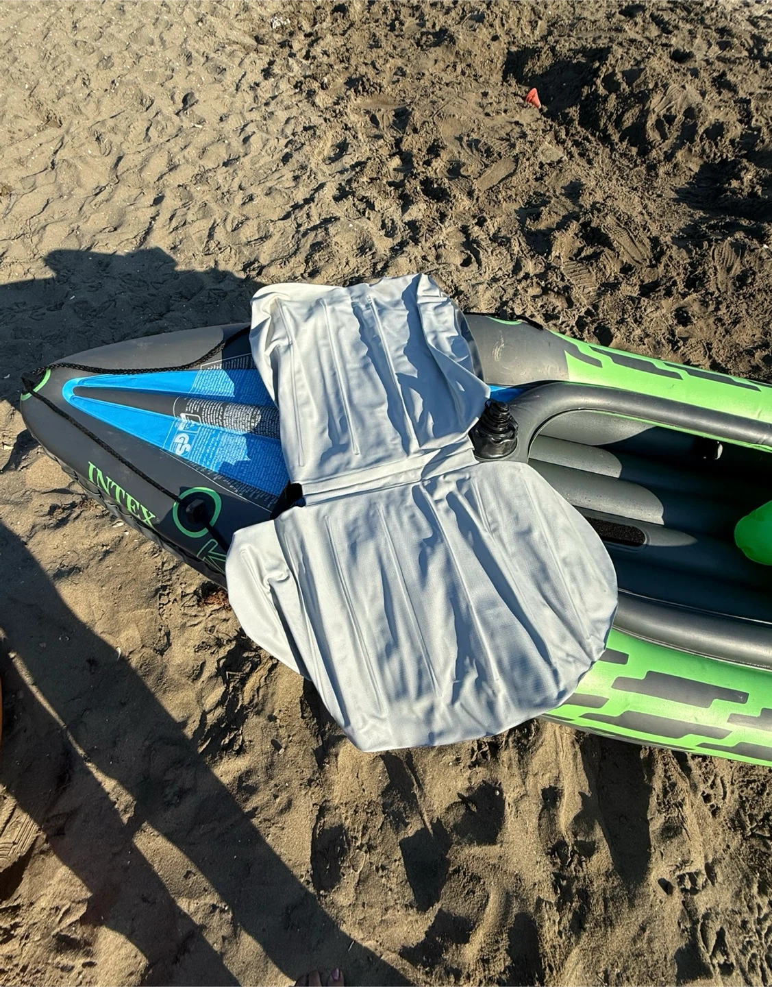 Intex Challenger K1 Inflatable Kayak - photo 2