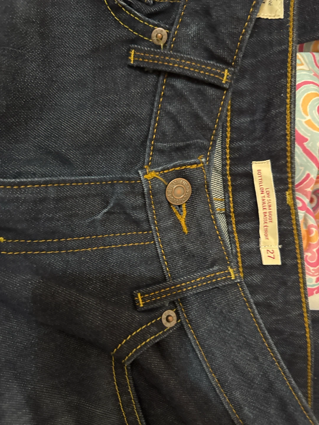 Levi's Low slim Bootcut Jeans Size 27