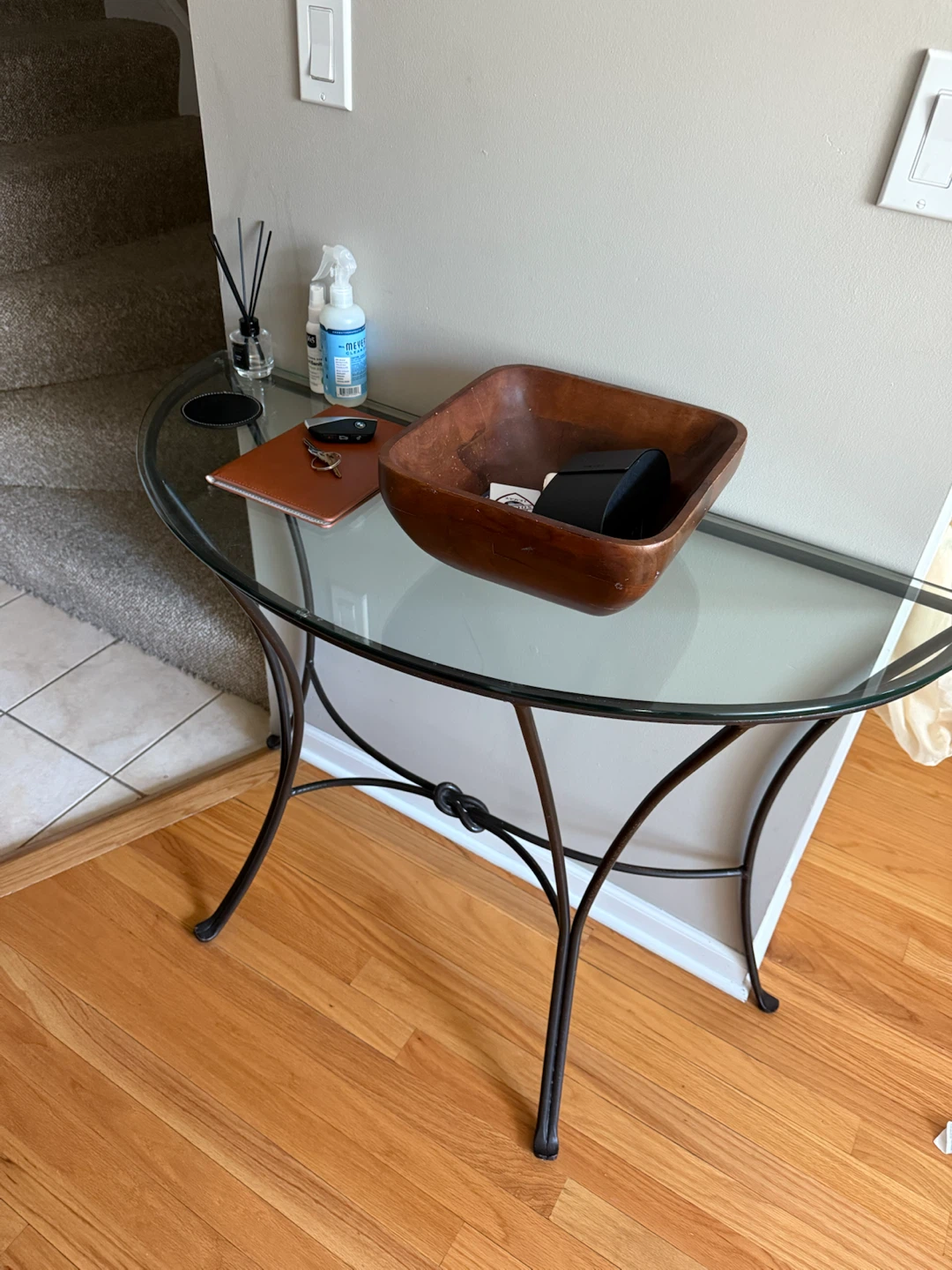 Entryway Furniture - photo 2