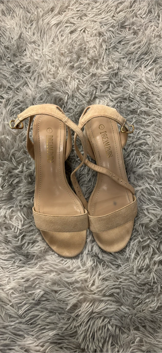 Dream Pairs Women's Nude Suede Strappy Heeled Sandals Size 8