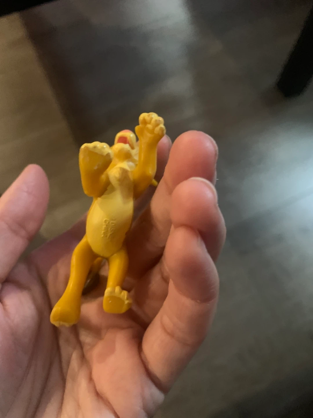 $5 Disney Simba figure - photo 2
