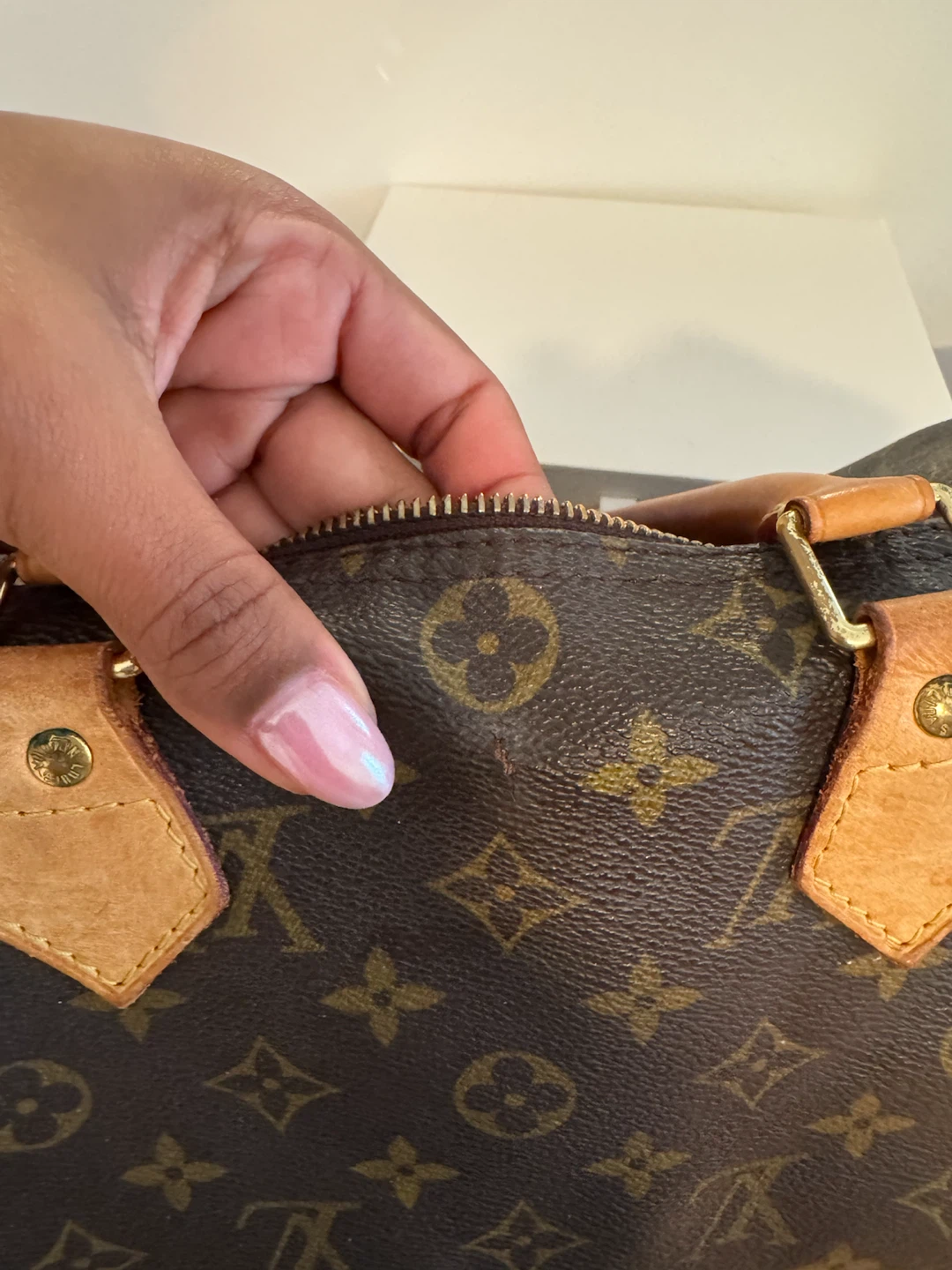Louis Vuitton Speedy 30 Monogram Canvas Handbag - photo 2