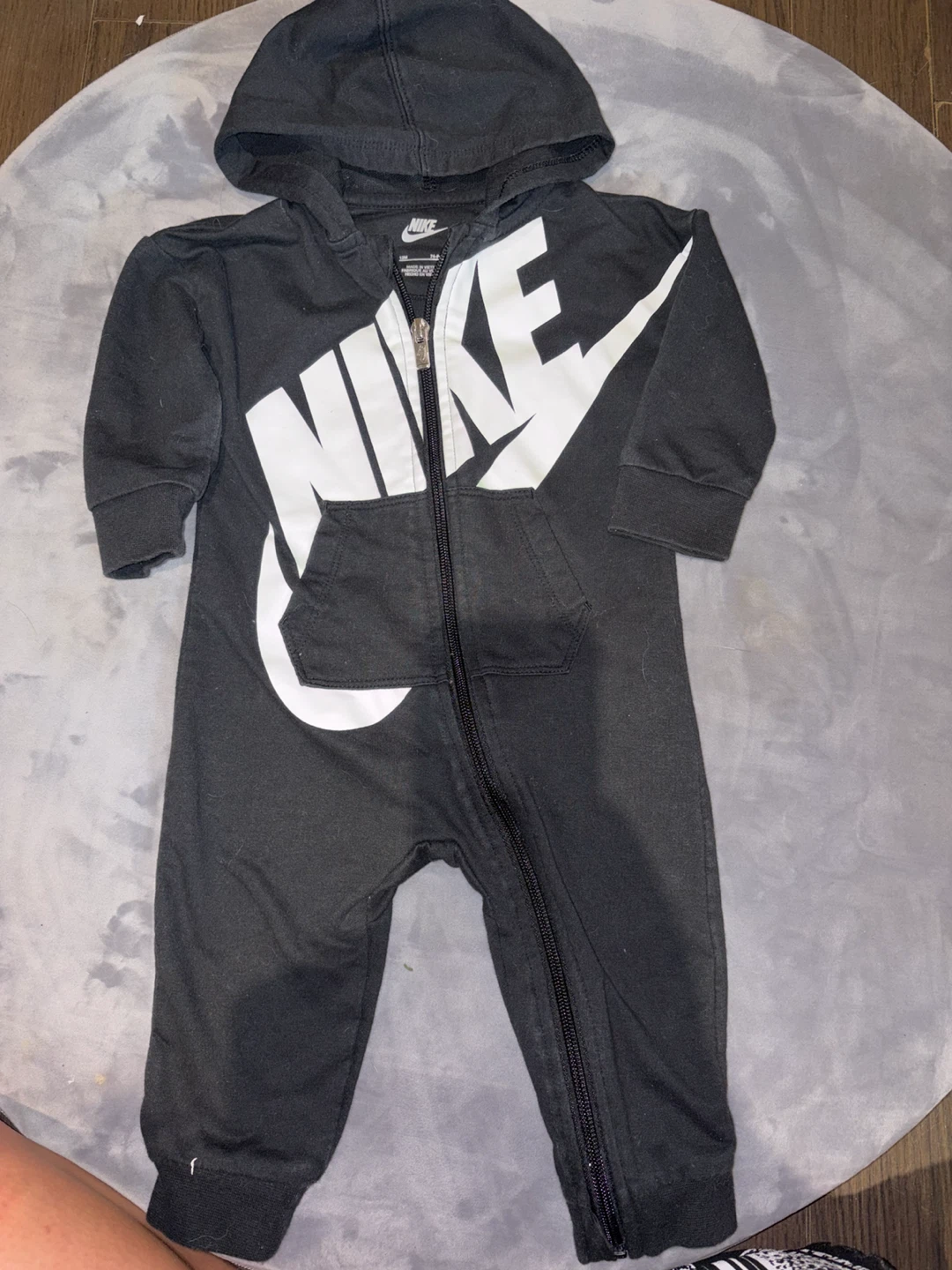 Combinaison à capuchon Nike pour bébé
