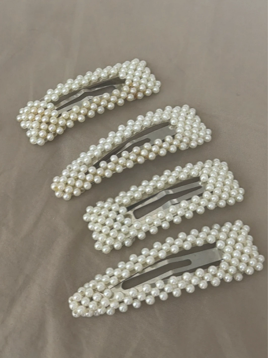 pearl hair clips - photo 2