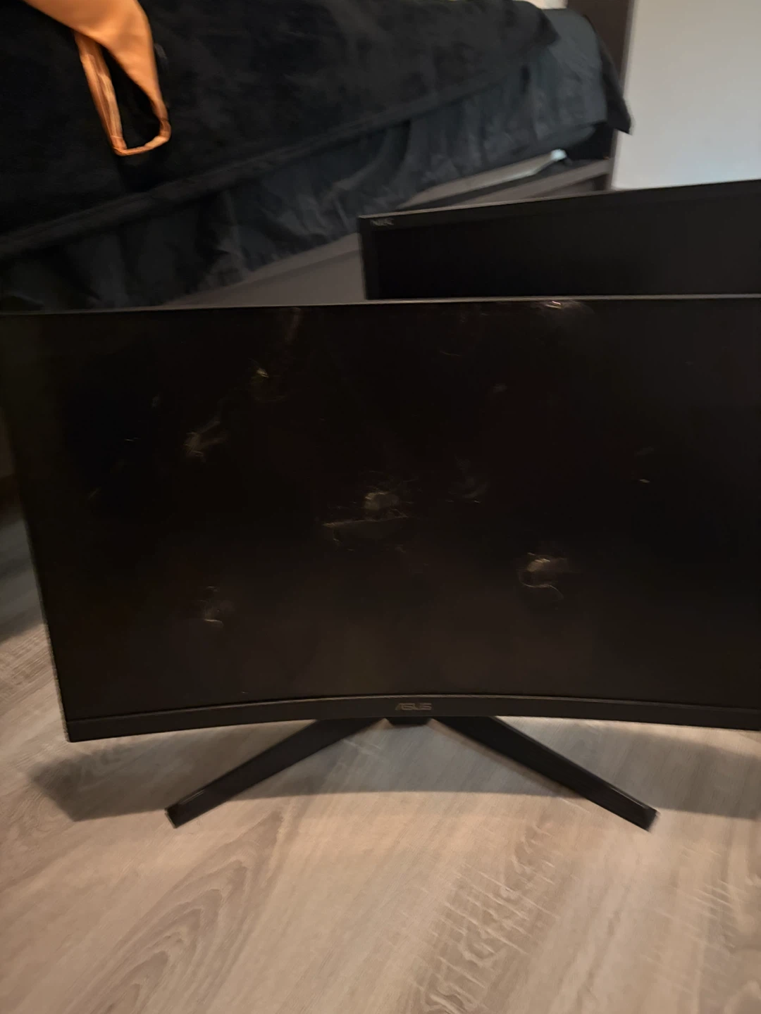 Broken Asus and Samsung Monitors $5 - photo 3
