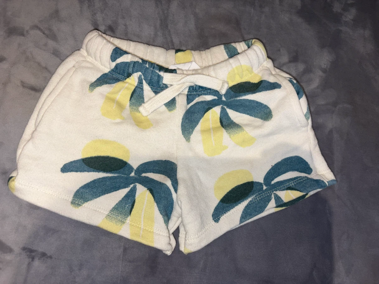 Shorts pour bébé Zara imprimé palmiers