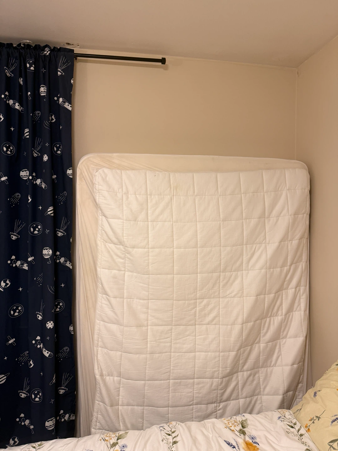 Full size mattress