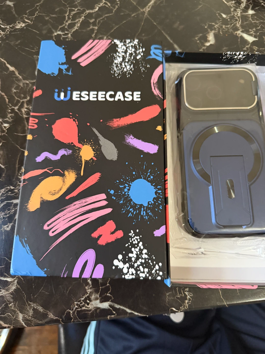Weseecase Magnetic Phone Case - photo 2