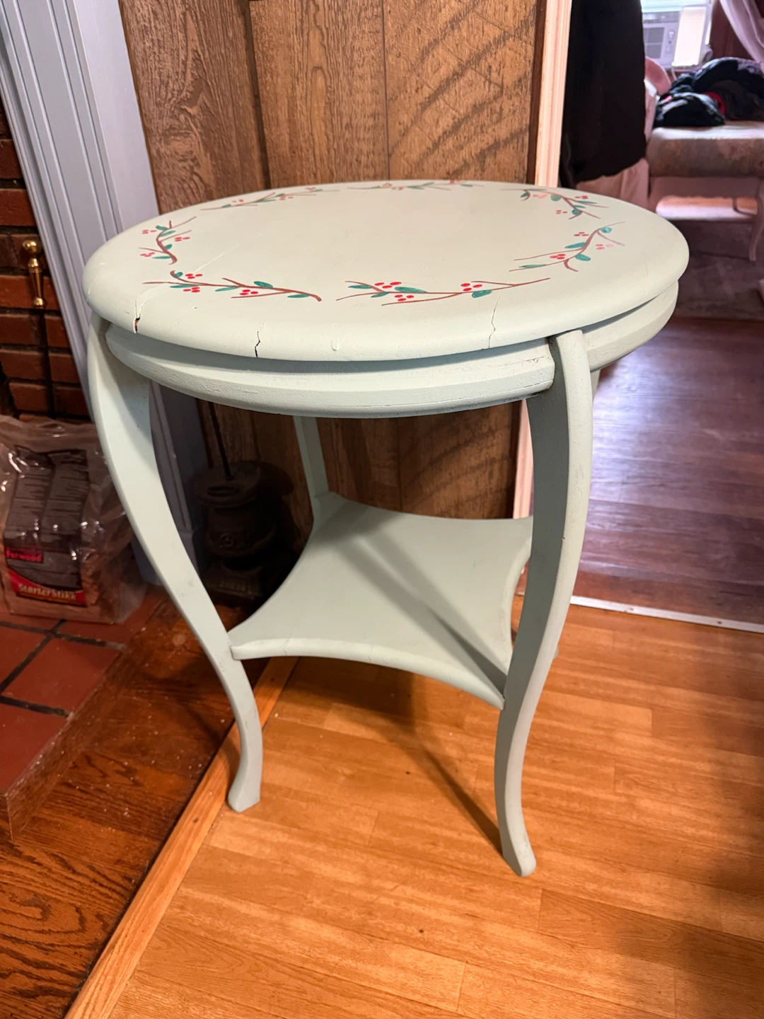Shabby chic vintage table