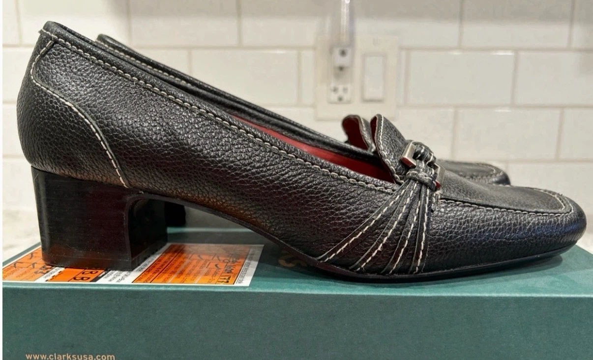 Bill Blass Black Leather Womens Wedge Heel