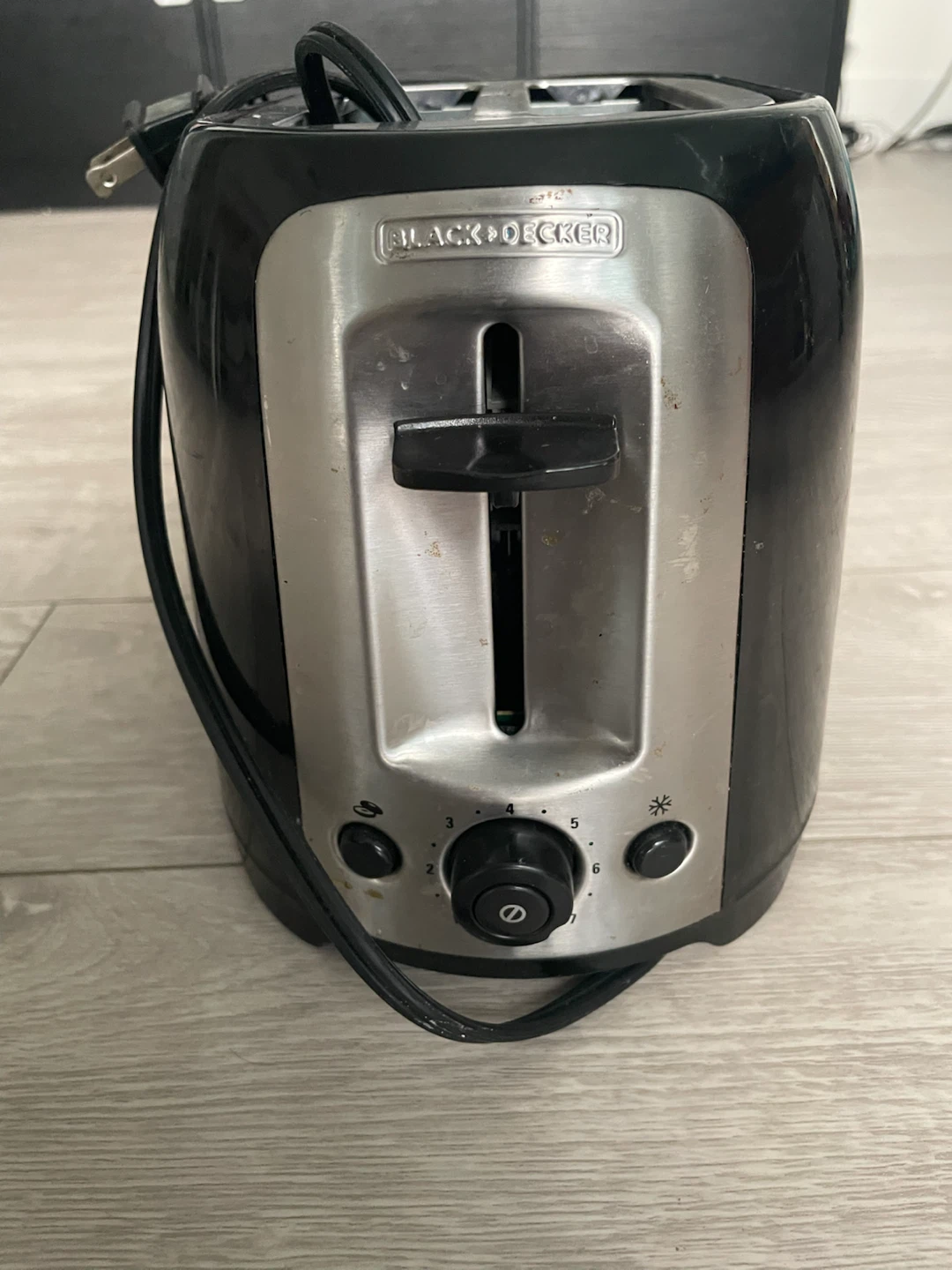 BLACK+DECKER 2-Slice Toaster
