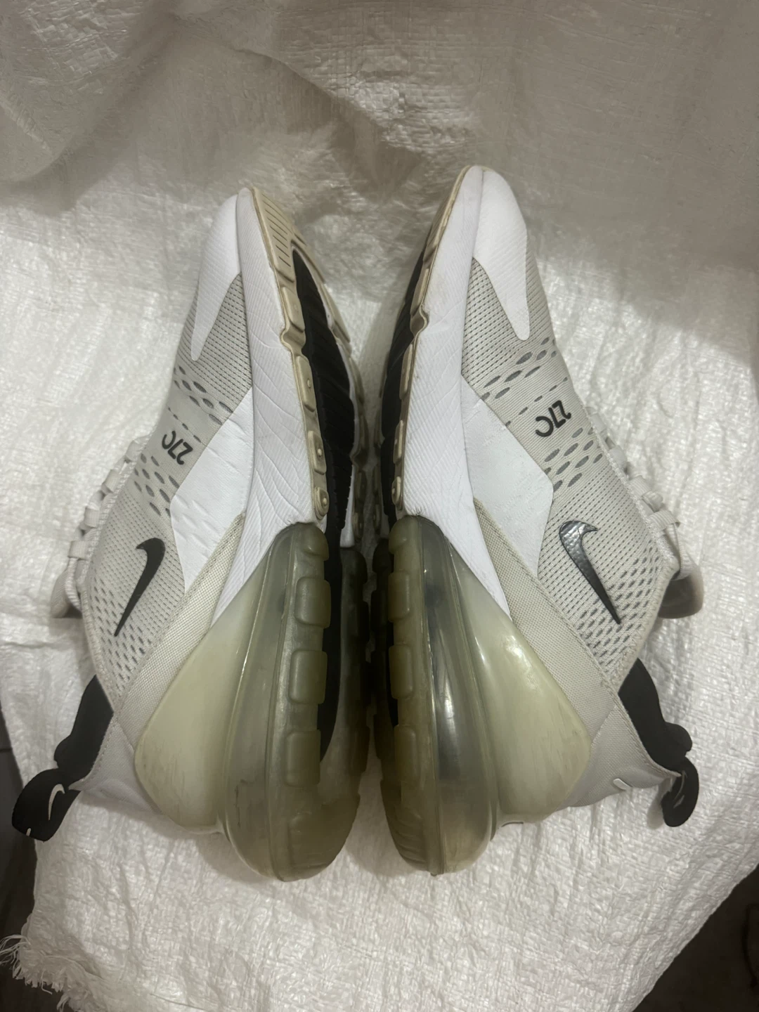 Nike Air Max 270 Sneakers - photo 4