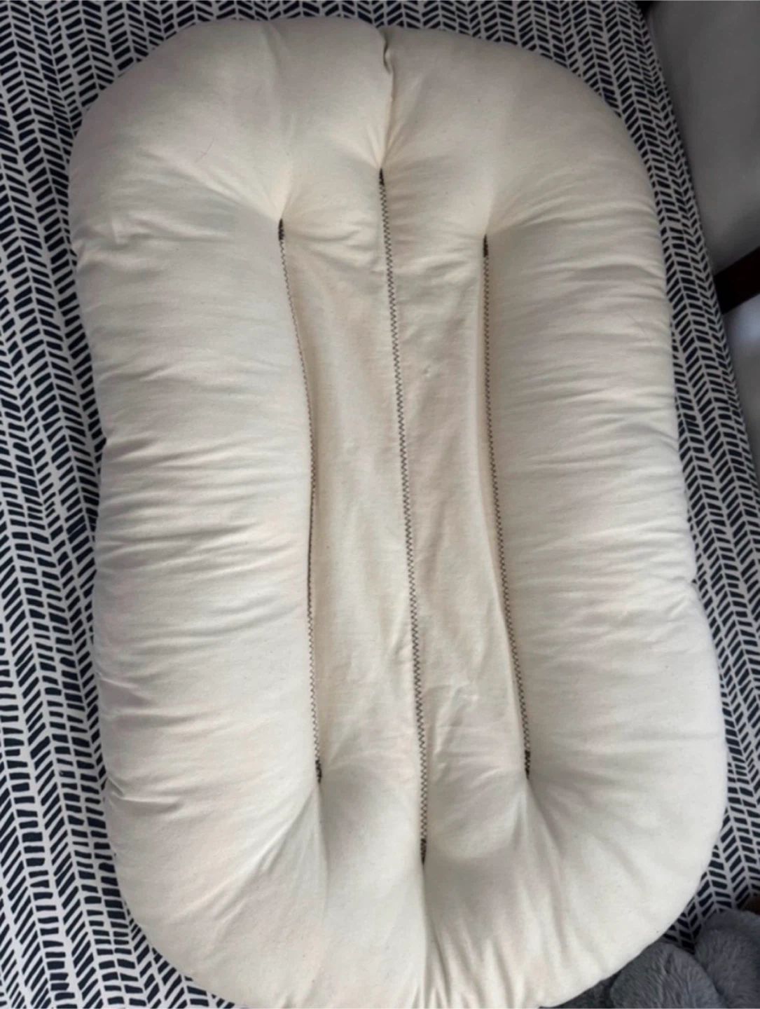 Snuggle Me Organic Baby Lounger