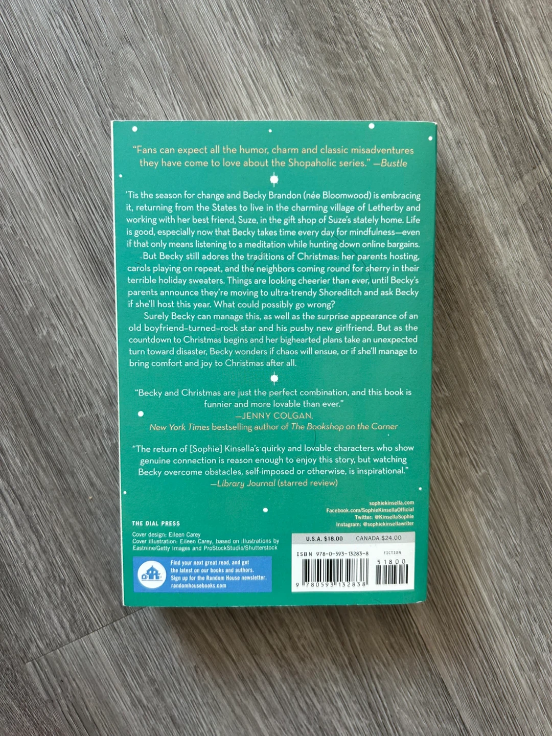 Christmas Shopaholic by Sophie Kinsella Novel - photo 3