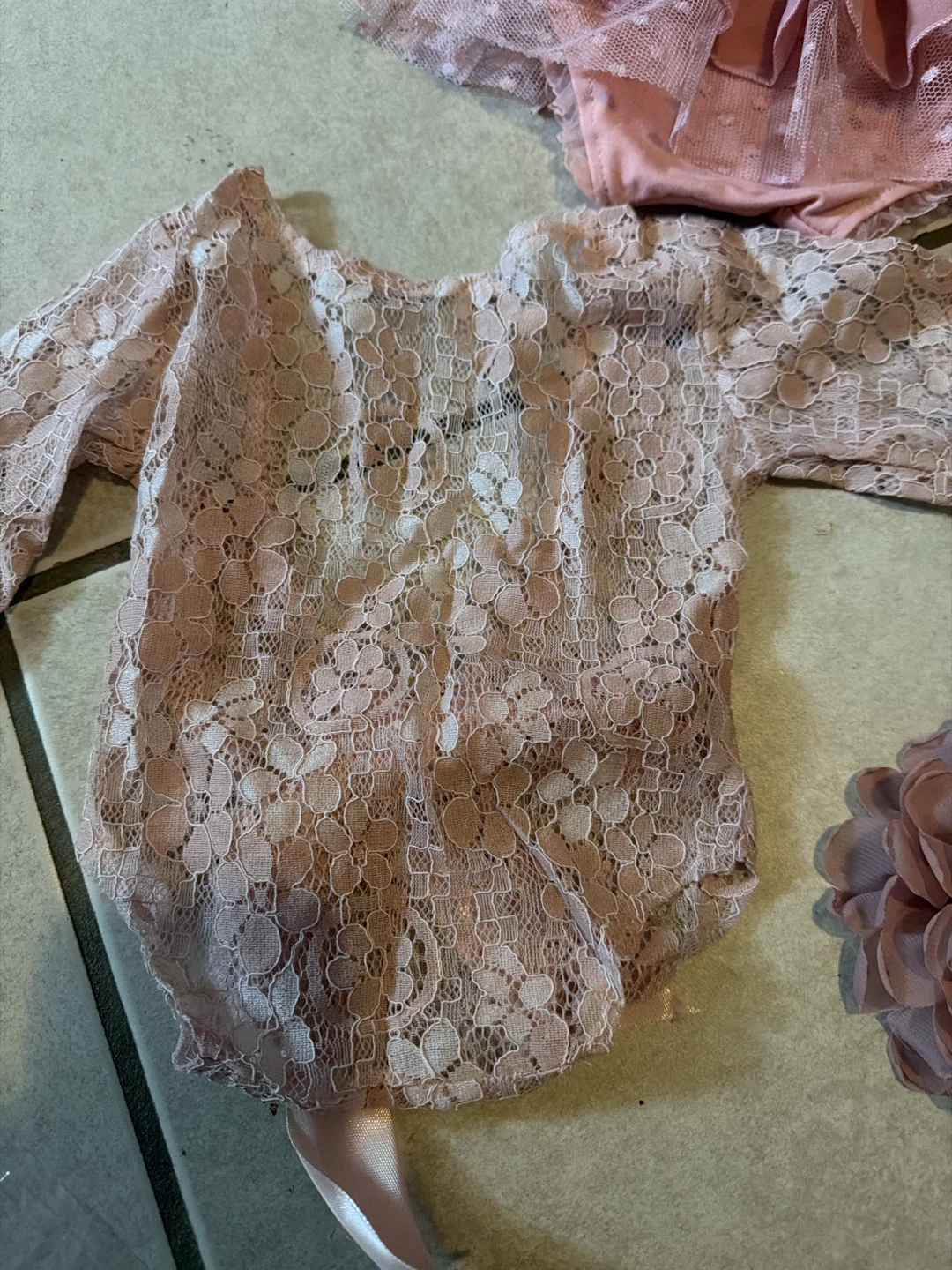 Pink Lace Romper & Headband Set - photo 2