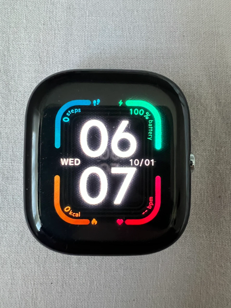Amazfit GTS 2 Mini smartwatch –damaged lug