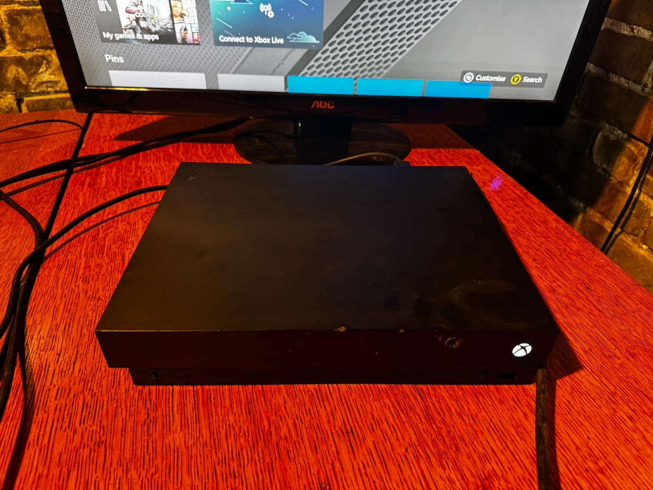 Xbox One X with Guitar Hero Live Bundle - photo 2