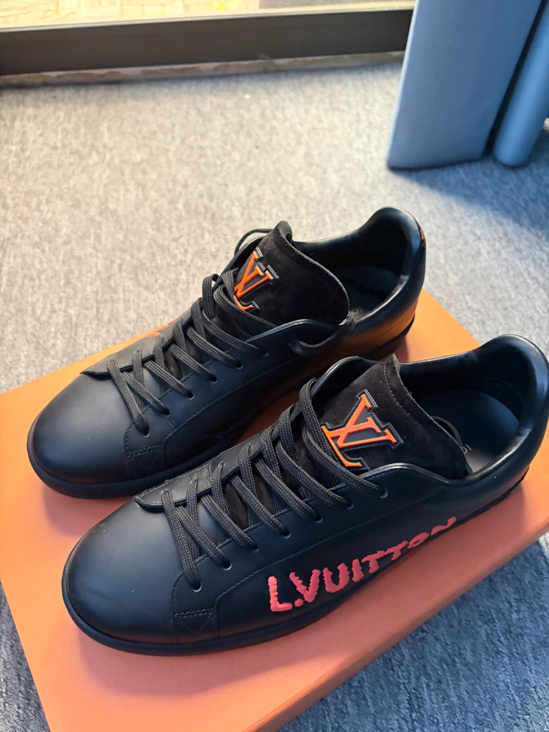 LOUIS VUITTON - Luxembourg Samothrace Sneakers 'Black & Orange