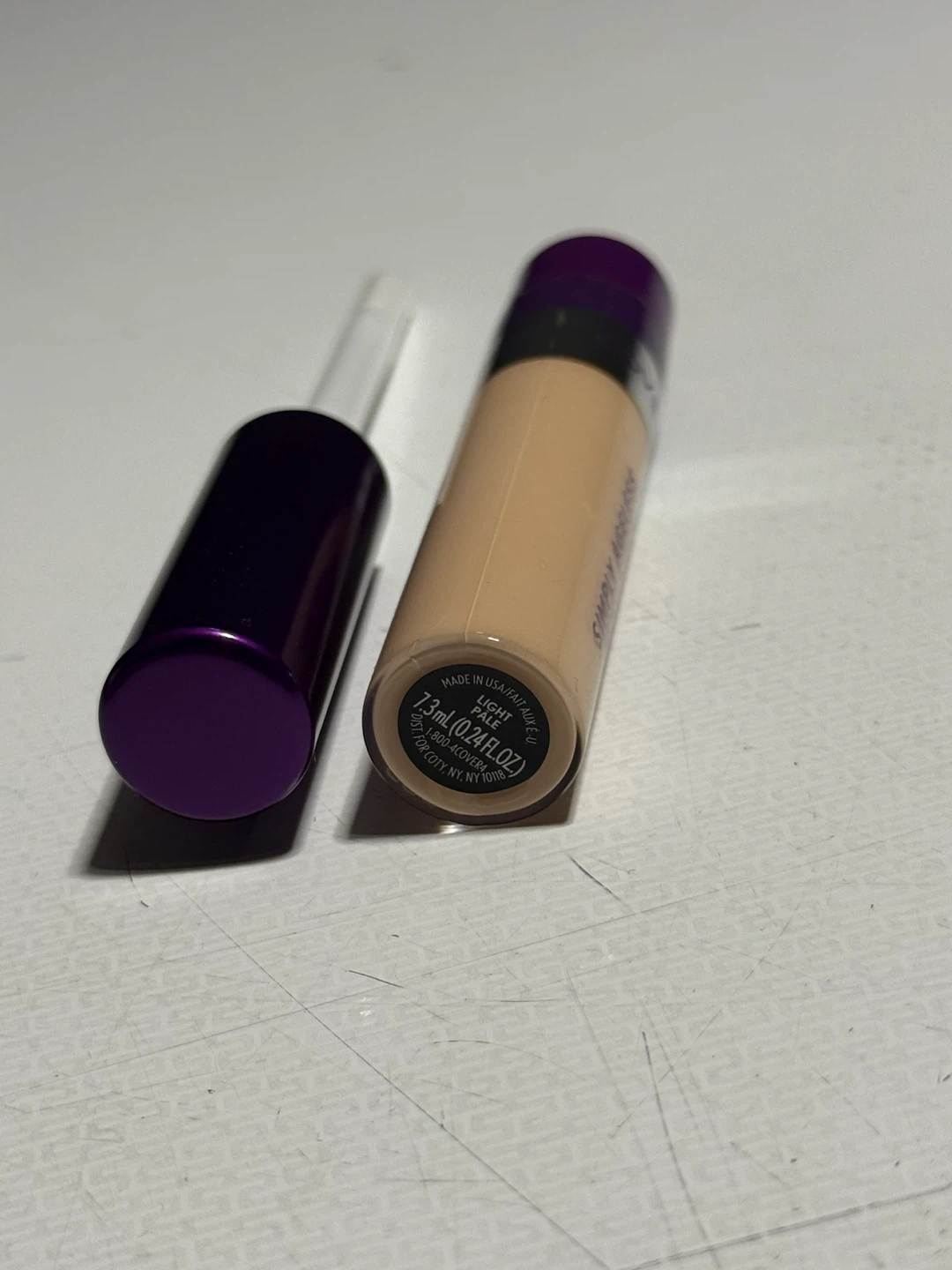 NEW CoverGirl Simply Ageless Triple Action Concealer – Light - photo 2