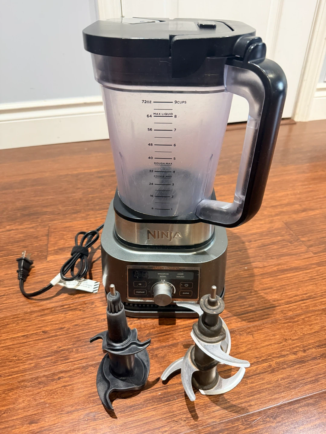 Ninja Blender with dough maker blade as well - photo 2